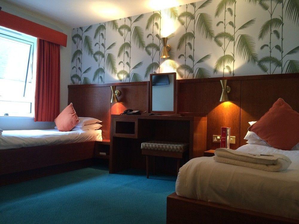 7Hotel Diner Halstead  Extérieur photo